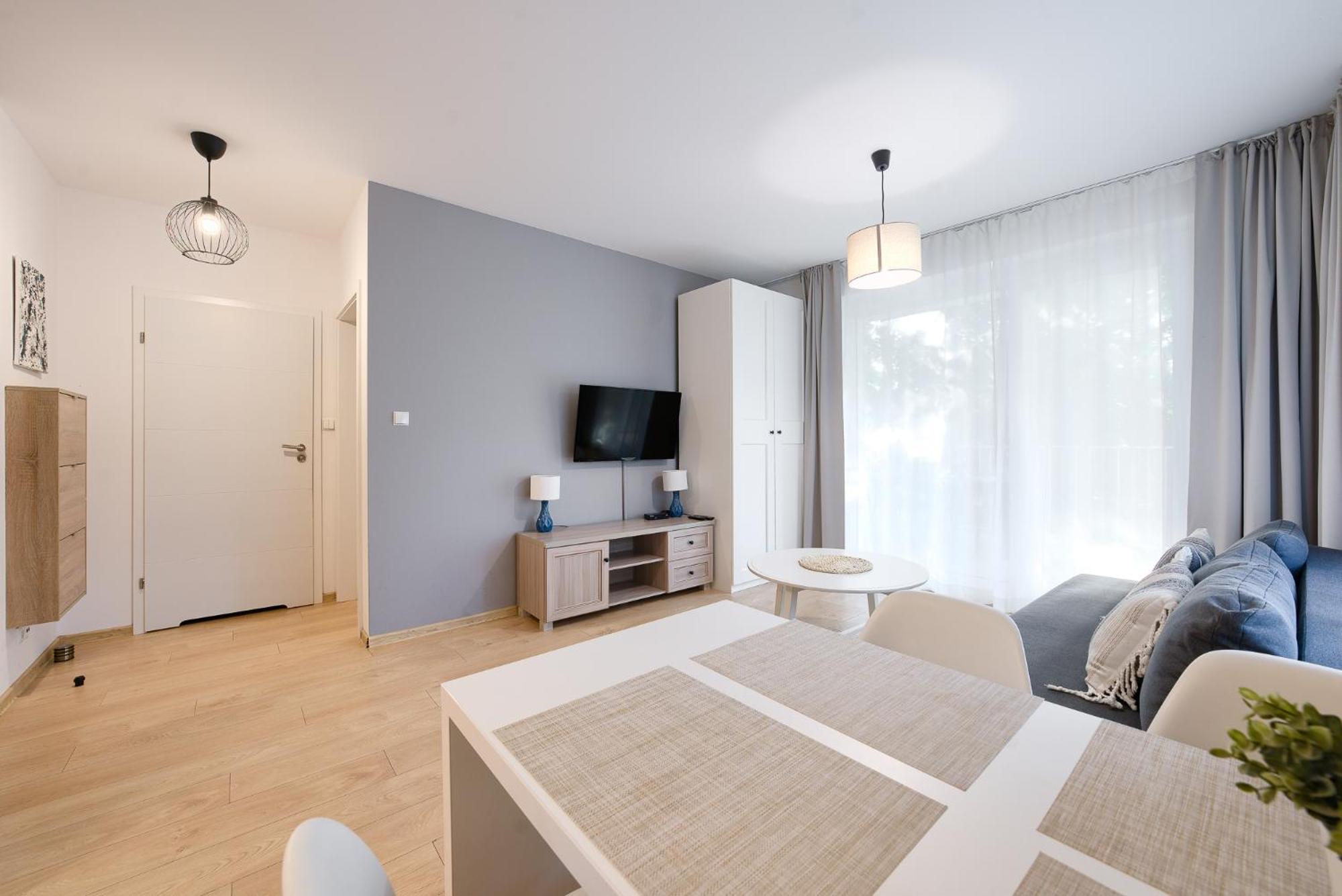 Apartamentyprzymorzu 010 Z Basenem Tarasem I Ogrodkiem Apartmán *