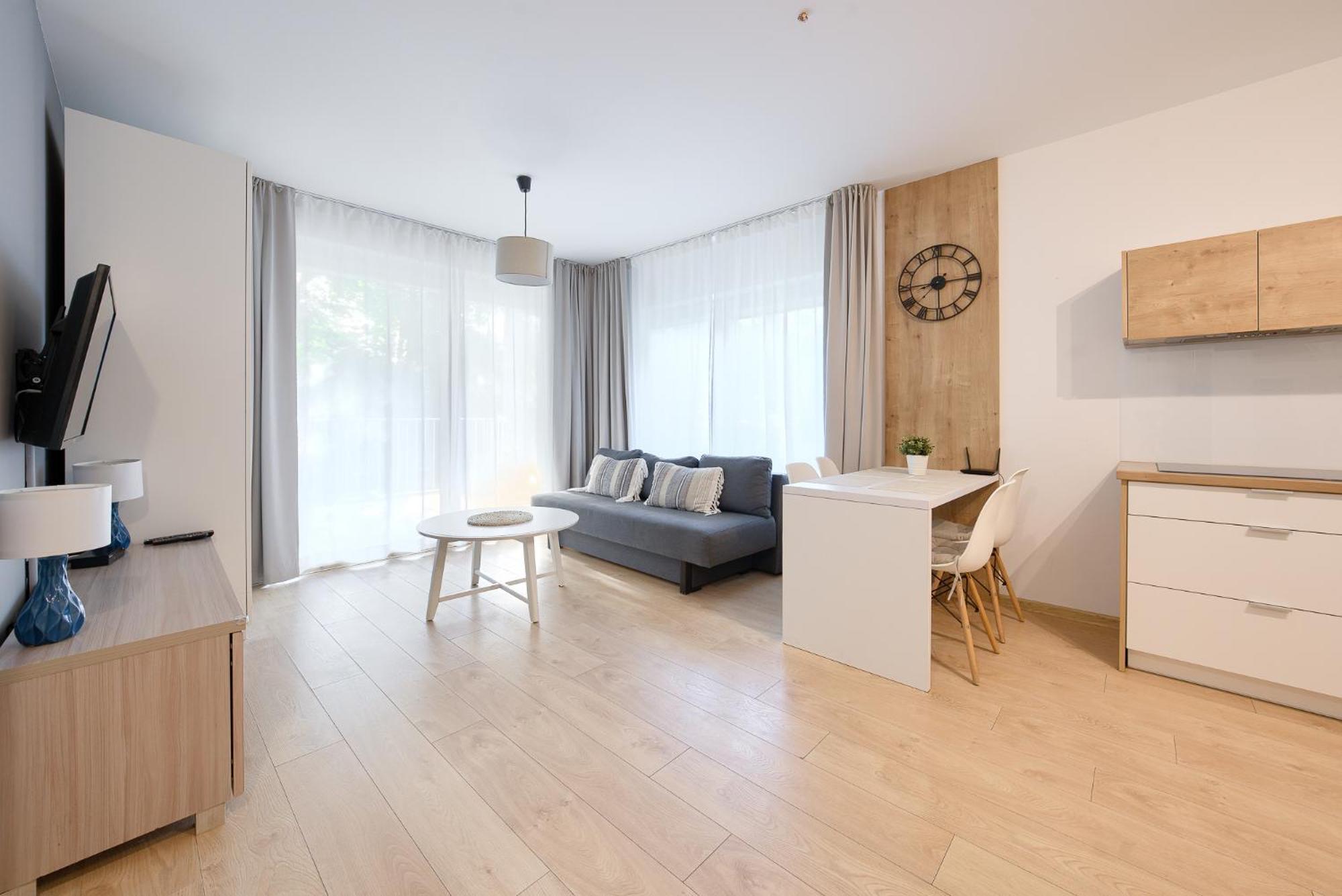 Apartamentyprzymorzu 010 Z Basenem Tarasem I Ogrodkiem Apartmán *