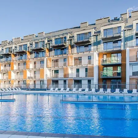 Apartamentyprzymorzu 010 Z Basenem Tarasem I Ogrodkiem Kolobřeh Exteriér fotografie